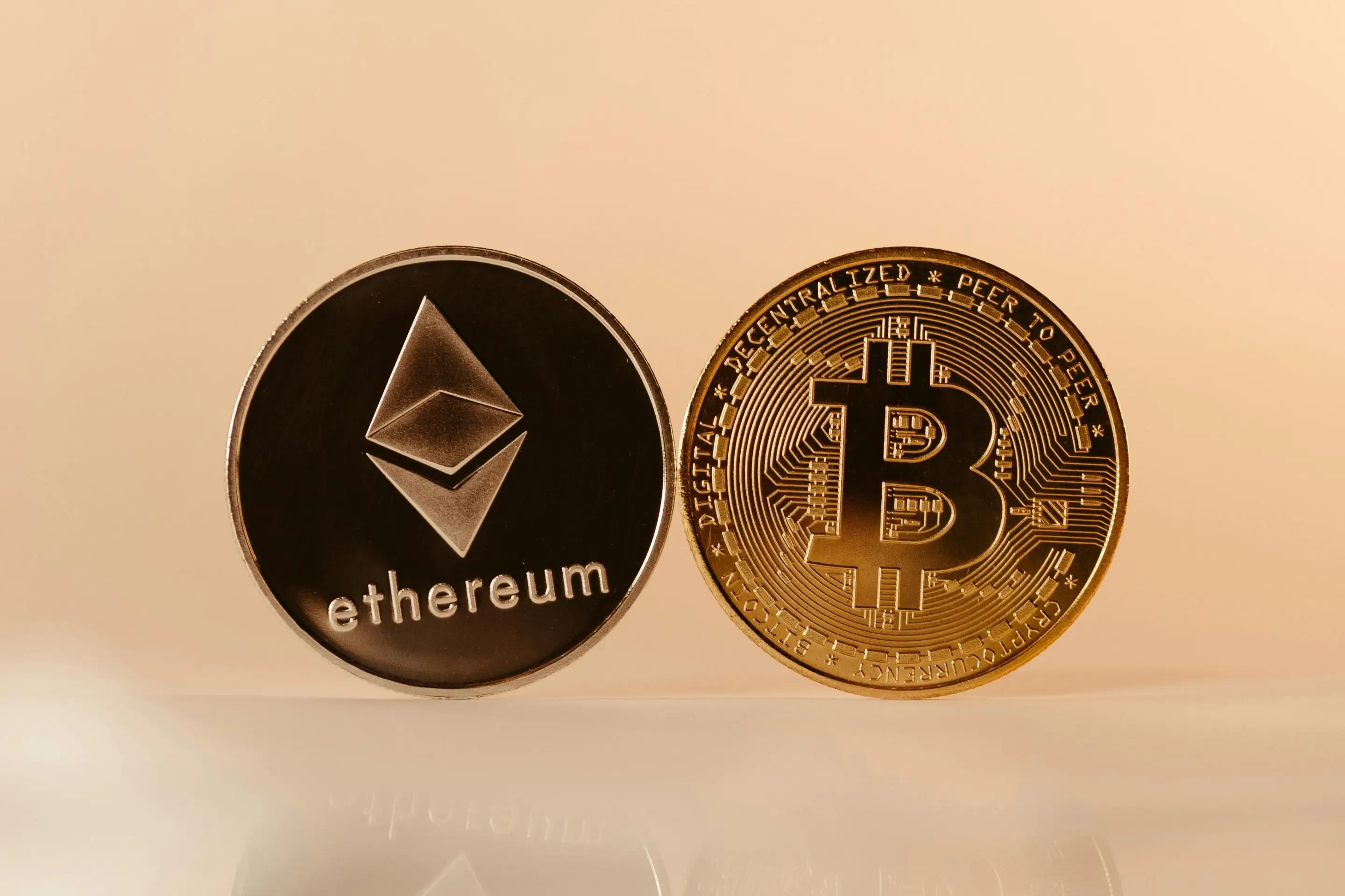 BTC v.s ETH
