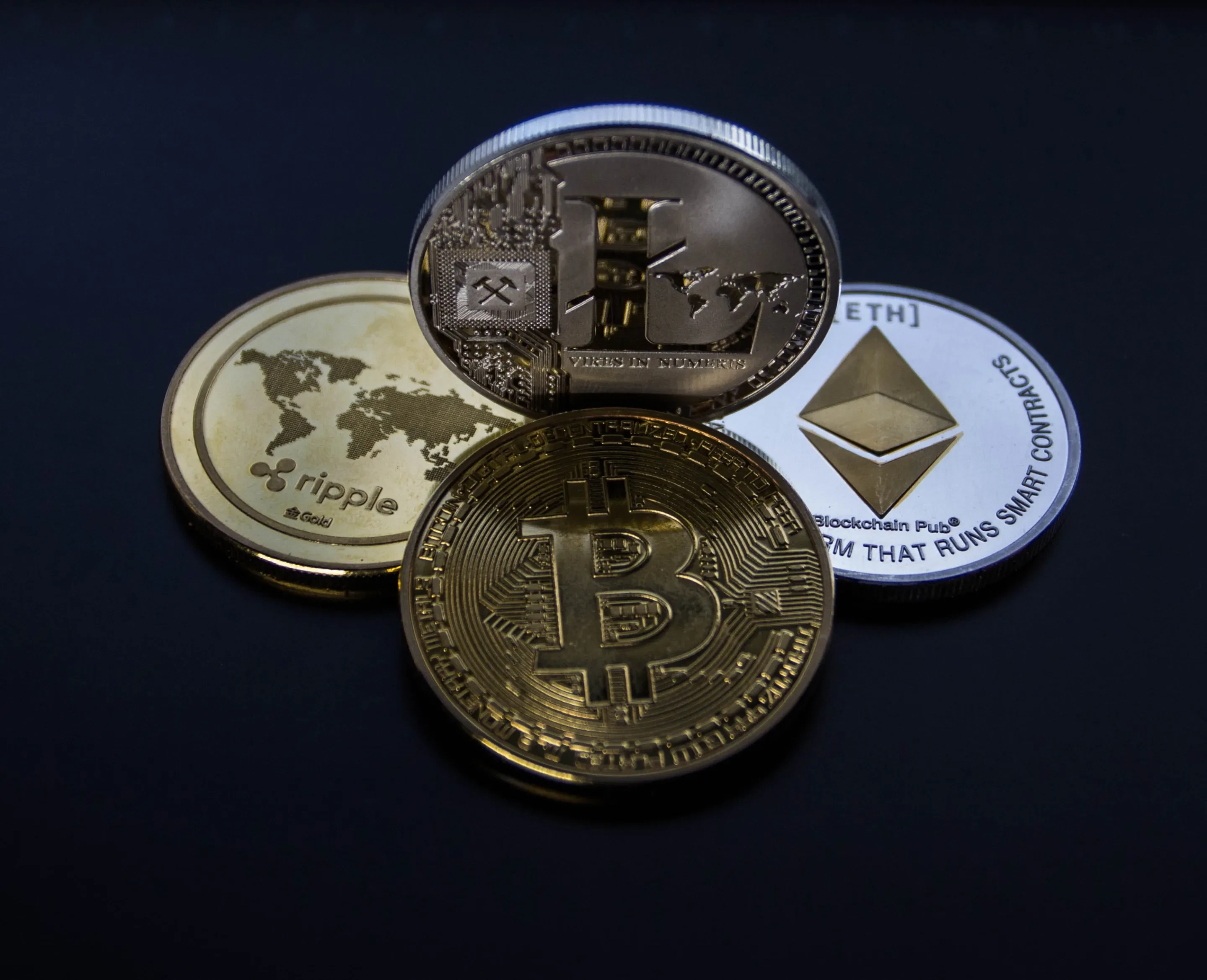 加密貨幣多數都有參考比特幣去設計