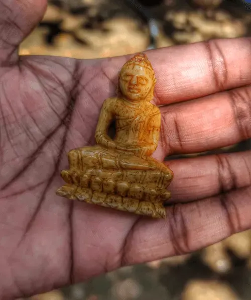 ancient treasure lord buddha statue