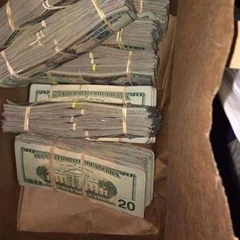 Jeton Brown Paper Bag Money